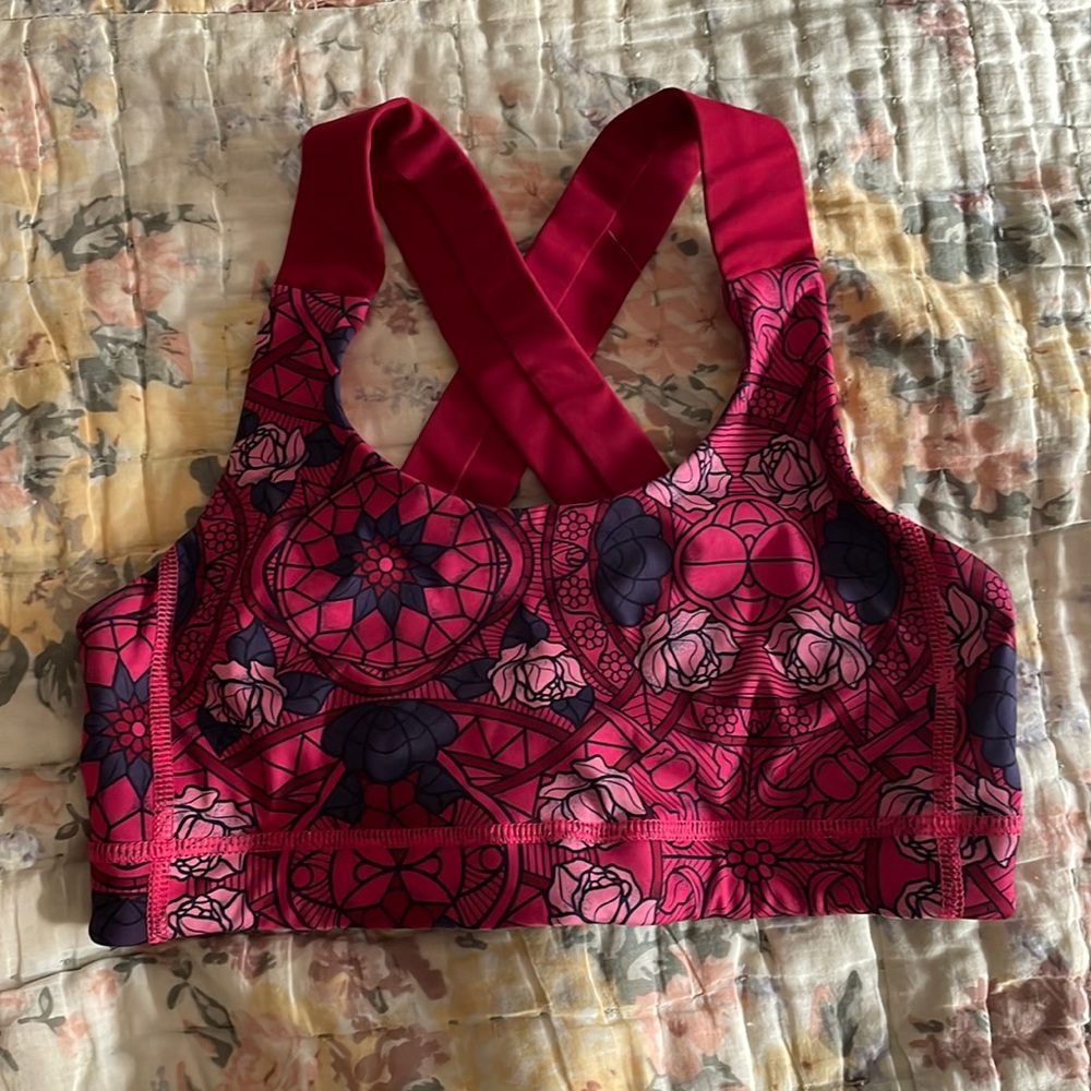 Lululemon sports bra- size 4